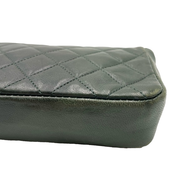 ✨$3150✨ Chanel Vintage Extra Mini Forest Green Flap Bag - Picture 7 of 10